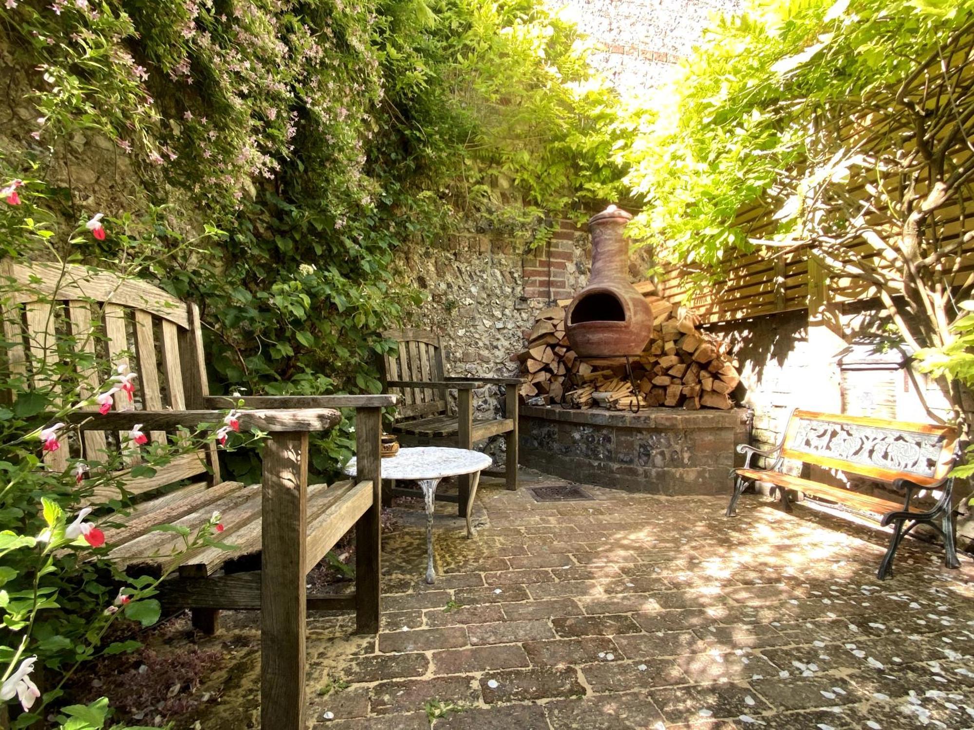 Black Tile Cottage Lewes Exterior photo